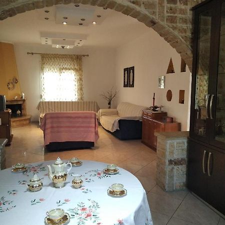 Villa Erasmia Dekarcho Exterior foto
